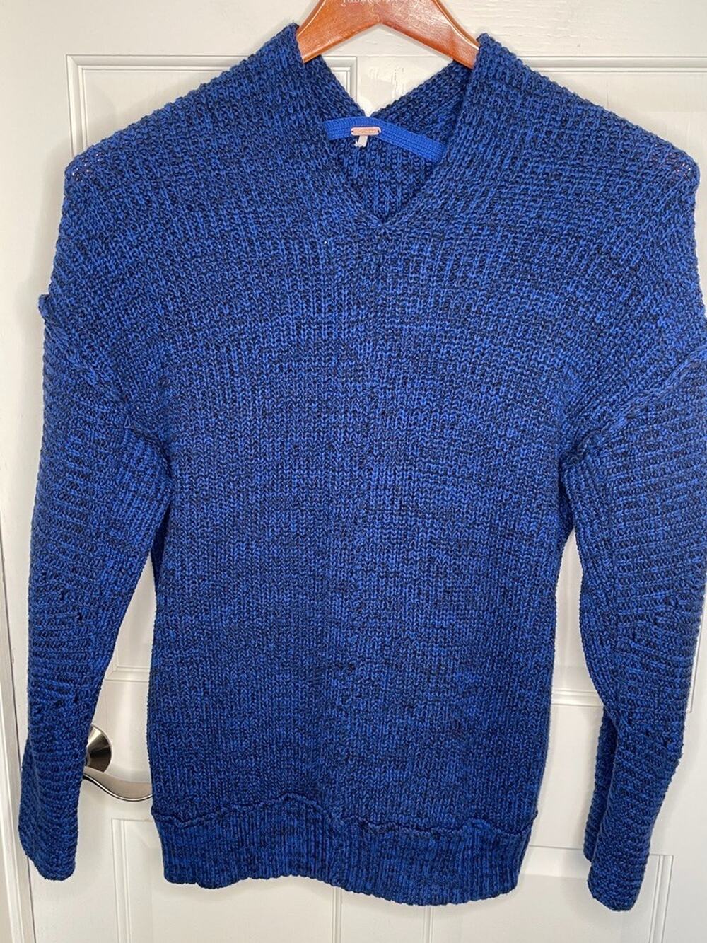 Free People Women's V-Neck Oversized Sweater Sz S Blue/Black Heavy Knit Boho